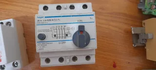 differenziale tipo ac 0.03A