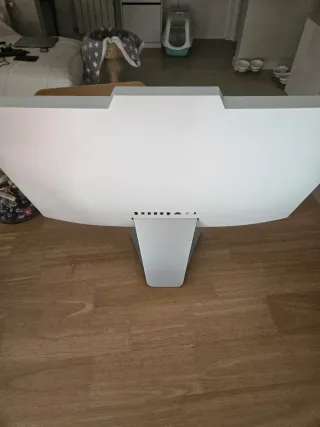 All in One ASUS 23.8 Plata y blanco