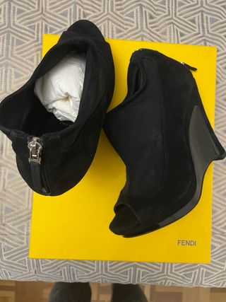 Botines Fendi Negros