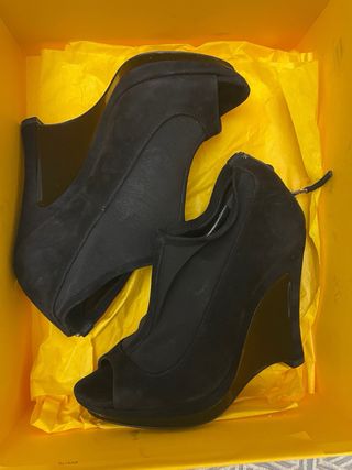 Botines Fendi Negros