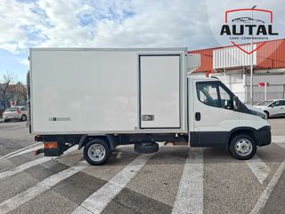IVECO DAILY 35C14 CON EQUIPO DE FRÍO Y PLATAFORMA