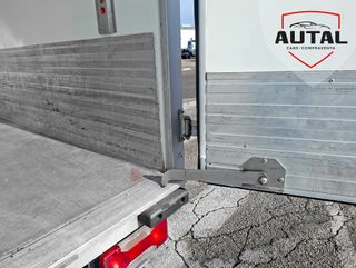 IVECO DAILY 35C14 CON EQUIPO DE FRÍO Y PLATAFORMA