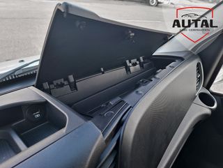 IVECO DAILY 35C14 CON EQUIPO DE FRÍO Y PLATAFORMA