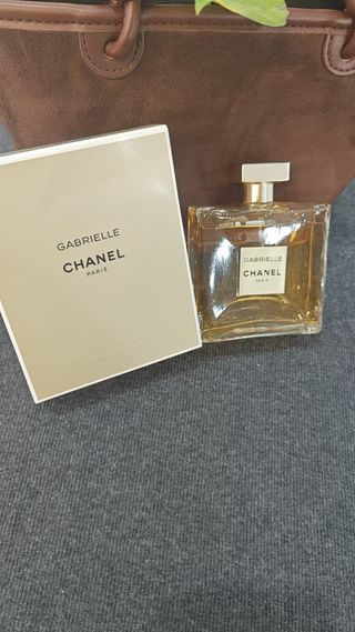 Perfume Gabrielle Chanel Dorado