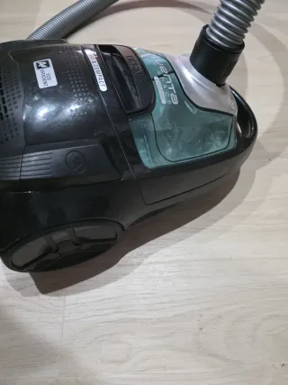 Aspirador Rowenta City Space Cyclonic