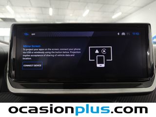 Peugeot 2008 Allure Hybrid eDCS6 100 kW (136 CV)