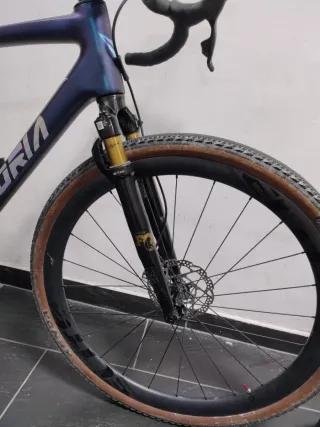 Bicicleta Gravel VITORIA Azul