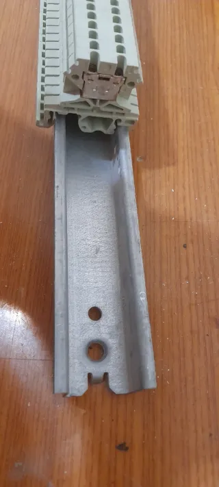 Morsetti per guida din 35a 4mm2