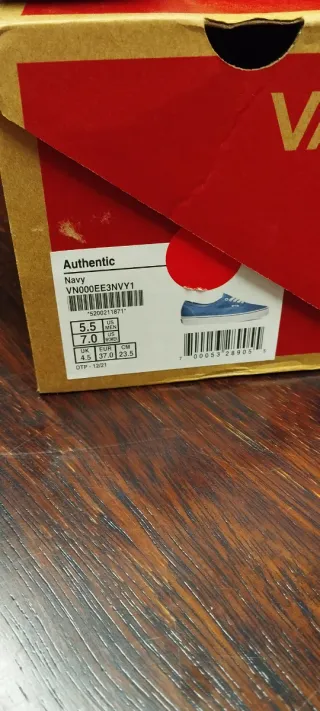 Zapatillas Vans Azules y Blancas