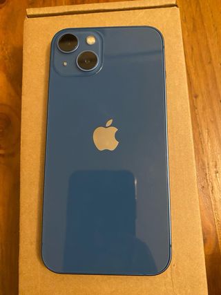 iPhone 13 Azul 256GB + funda + cristal templado