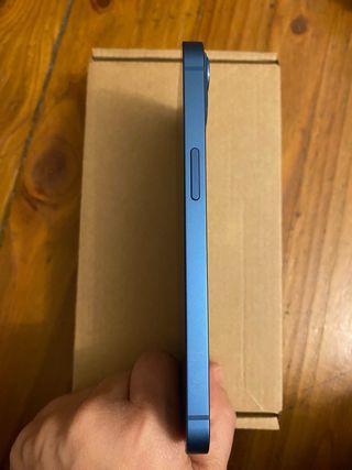 iPhone 13 Azul 256GB + funda + cristal templado