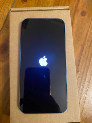 iPhone 13 Azul 256GB + funda + cristal templado