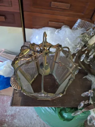 Lámpara de bronce y cristal tallado vintage