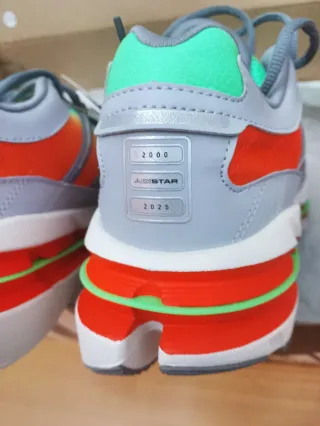 Adidas Adistar HRMY Talla 42 Edición especial.