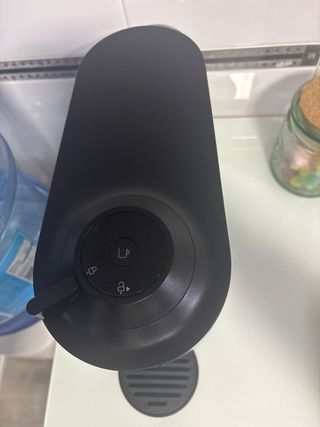 Cafetera Nespresso Vertuo Negra