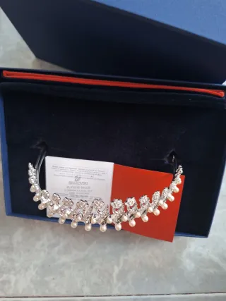 Tiara Swarovski Flores Perlas Plata