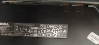 4 Monitores Ergonómicos DELL Negro.