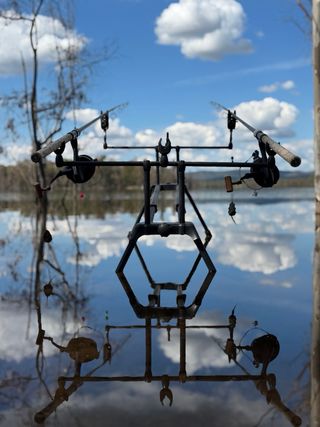 Cañas Wichwood 10FT + carretes Sonik Vader 8000FS