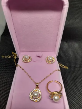 Conjunto de Joyas Perla y Circonitas