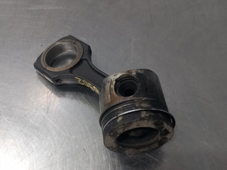 PISTON MERCEDES-BENZ VITO BASIC-KOMBI (639) 65194