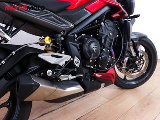 TRIUMPH STREET TRIPLE 765 RS