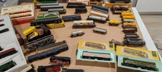 Lote trenes diferentes escalas H0 y N.