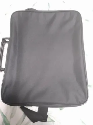 Maletín Funda Portátil 16 Trust Negro