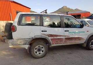 Guantera nissan 68500of000 terrano ii (r20) 345883