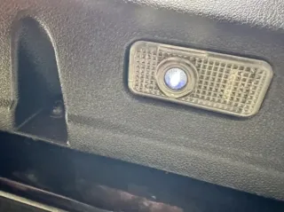 AUDI LUZ CORTESÍA EMBLEMA SLINE LOGO S