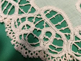 Centrini fatti a mano