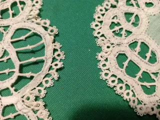 Centrini fatti a mano