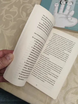 Son 4 libros de educación infantil