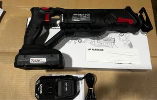 Sierra sable Parkside Performance 20v completa