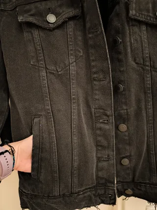 Chaqueta vaquera negra