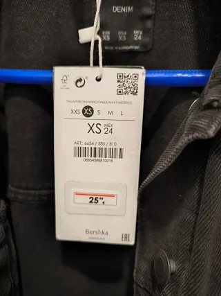 Chaqueta vaquera negra