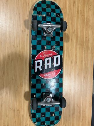 Skate RAD Checkers Completo