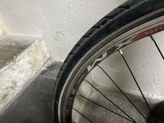 Bicicleta BTWIN Negra y Roja