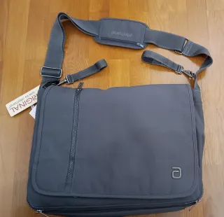 Bolso con cambiador Allerhand