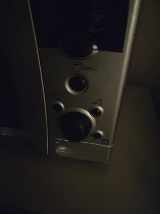 Microondas Heatwave plateado