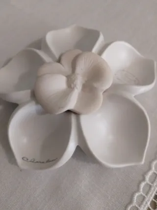 Portaprofumatore fiore in ceramica