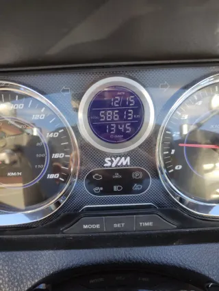 Sym Maxsym 400cc Scooter