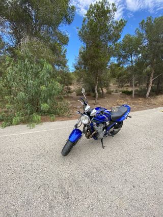 Suzuki Bandit GSF 600 A2 venta o cambio