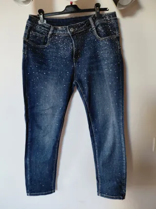 Jeans donna con strass