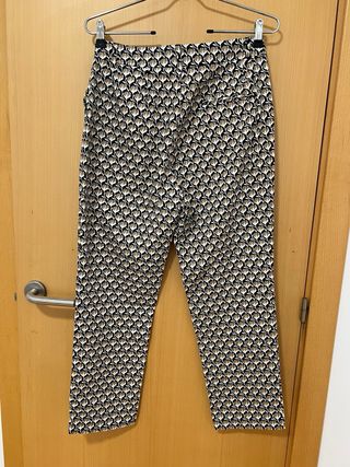 Pantalón estampado Sfera