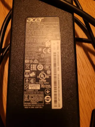 Cargador Acer Original Portátil 19V