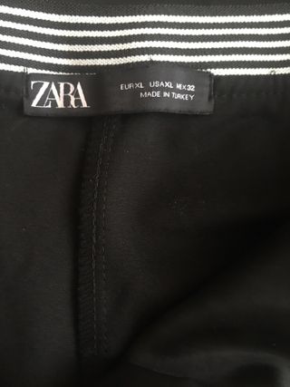 Pantalón de vestir negro Zara