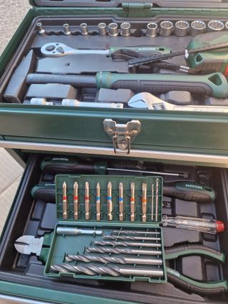 Caja Herramientas Metálica Verde N°3