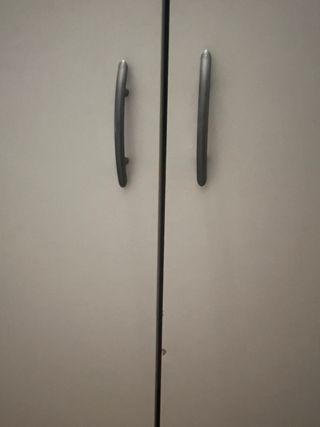 Armadio bianco due ante