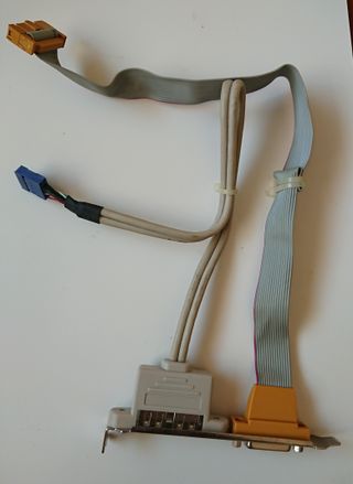 Staffa combo connettore DB15 + 2 porte USB