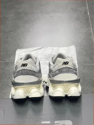 New Balance 9060 Gris Talla 39.5